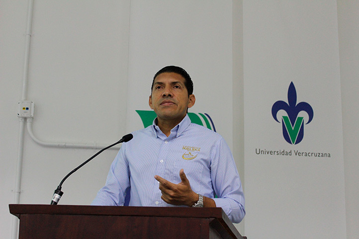 Salvador Reséndiz Ruiz presentó la conferencia “Objetivos de Desarrollo Sostenible en el ámbito metropolitano”