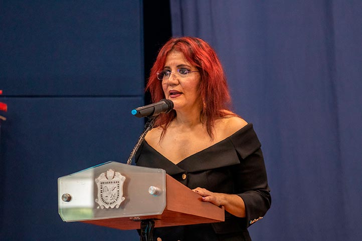 Carmen Báez Velázquez expresó que con el encuentro se busca destacar la interdisciplinariedad como competencia necesaria para una formación integral