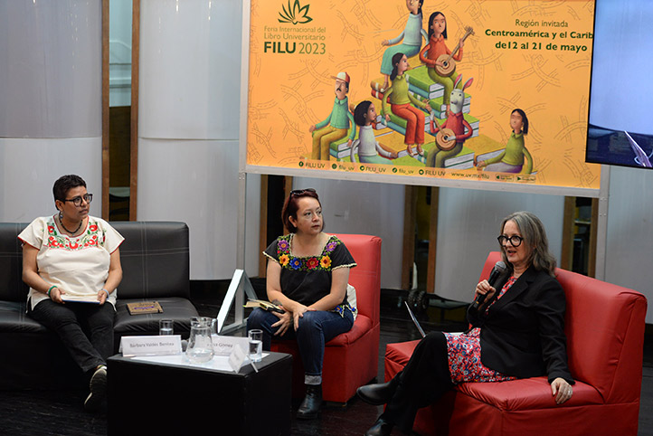 Bárbara Valdés, Brisa Gómez y Tanya Huntington presentaron el libro en el marco de la FILU 2023 