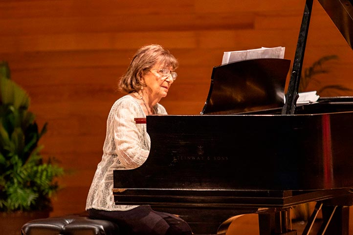 Lidia Guerberof Hahn ofreció el recital Paisajes clásicos