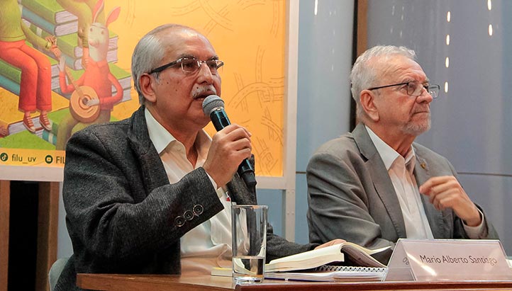 Mario Alberto Santiago y Aníbal Zottele comentaron el libro Notas para reconstruir una historia: relaciones entre México y la República Popular China
