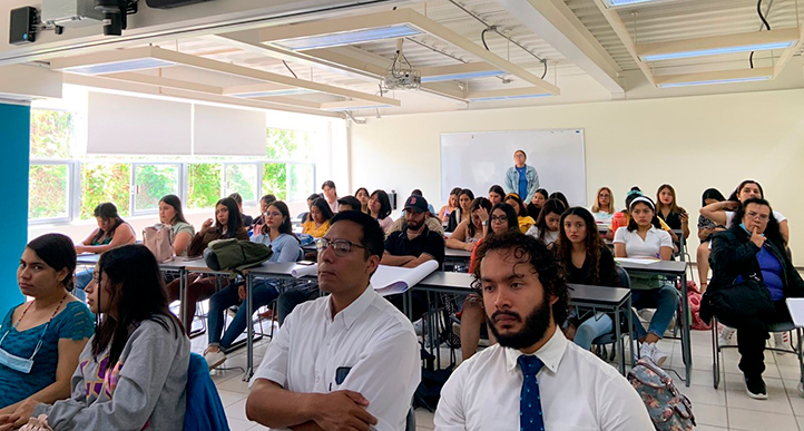 Asistentes al foro internacional sobre pedagogía e innovación