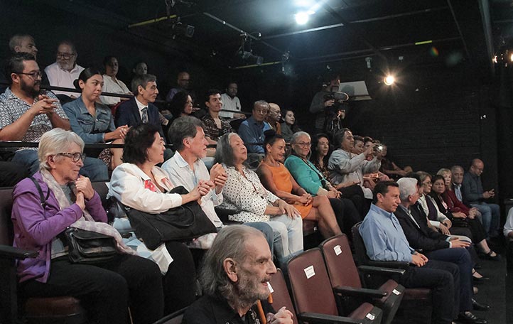 El proyecto arquitectónico se presentó a los integrantes de la Orteuv, en el teatro La caja