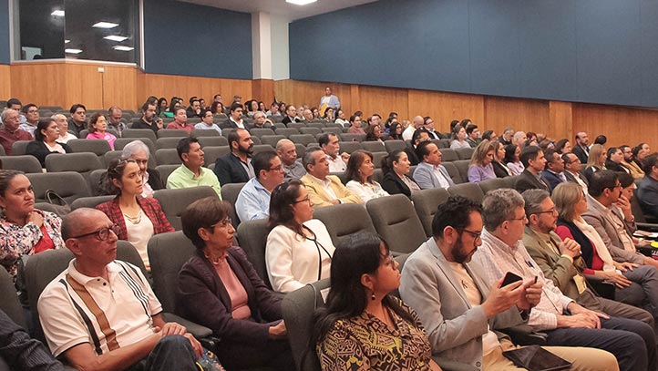 La gira de trabajo por la región Xalapa concluyó con reunión en la que participó la comunidad del AAEA