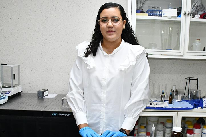 Daniela González, ganadora del Apoyo Veracruzano a la Mejor Tesis de Licenciatura 2023 