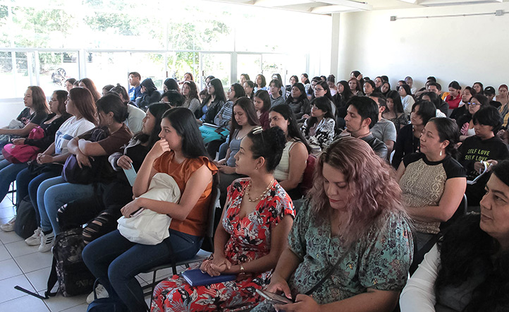 Alumnos de Pedagogía aprendieron sobre las opciones que la IA brinda en el ámbito educativo 