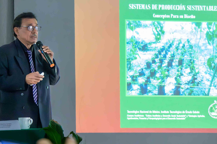 Manuel Villarruel Fuentes, docente del ITUG, habló de Las perspectivas ambientales bajo modelos agroecológicos