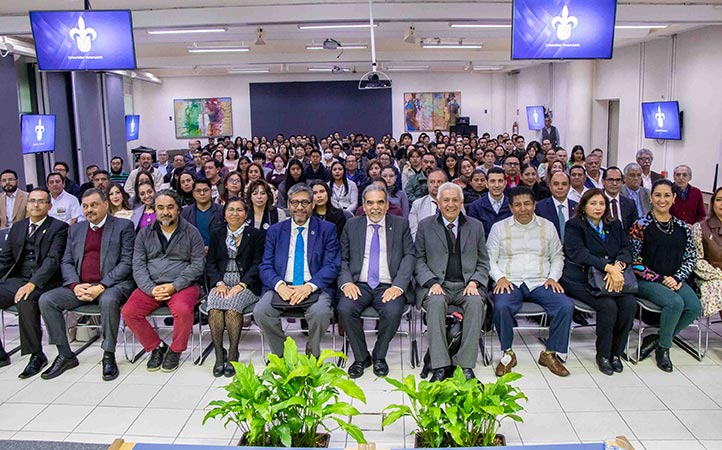 Con el seminario, la UV reinició la Cátedra “Aureliano Hernández Palacios”