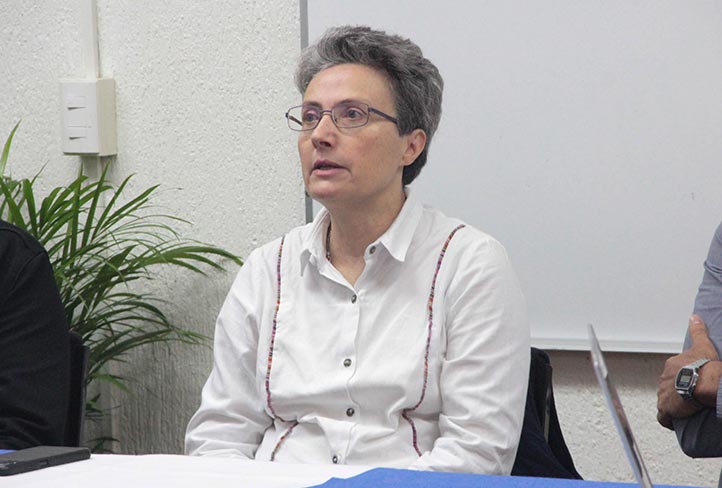 Guiomar Melgar Lalanne, investigadora del Instituto de Ciencias Básicas, participó en el conversatorio