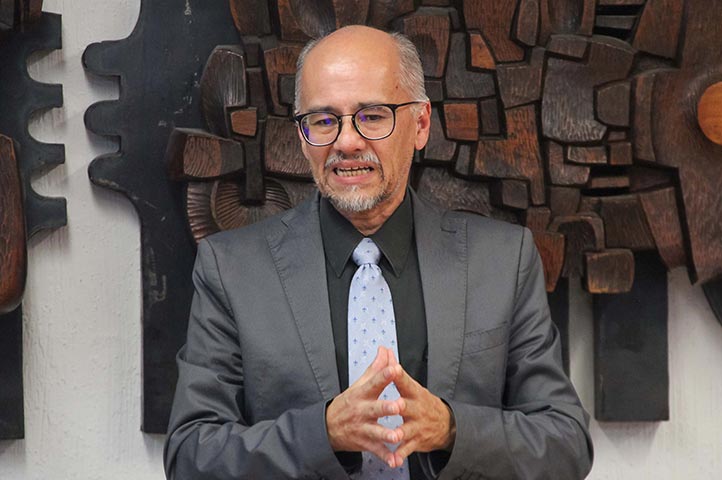 Roberto Aguirre Guiochín, nuevo director general de Difusión Cultural