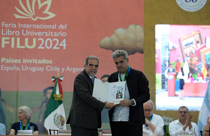 Emilio Kourí, galardonado en la categoría internacional 