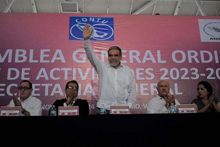 El rector Martín Aguilar Sánchez asistió a la XXVIII Asamblea General Ordinaria de la CONTU, en la USBI, región Veracruz