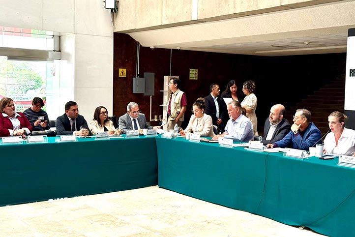 En el evento se priorizó el reforzamiento del humanismo entre los estudiantes de programas educativos de medicina 