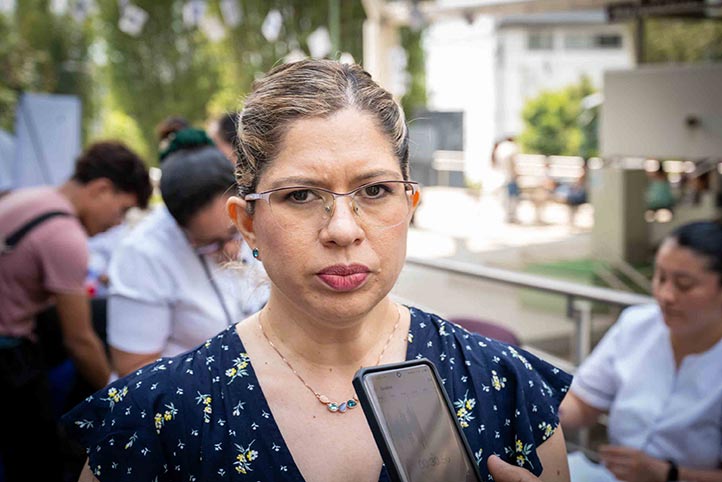 Karina Alonso Ramírez, docente de la FCAS 
