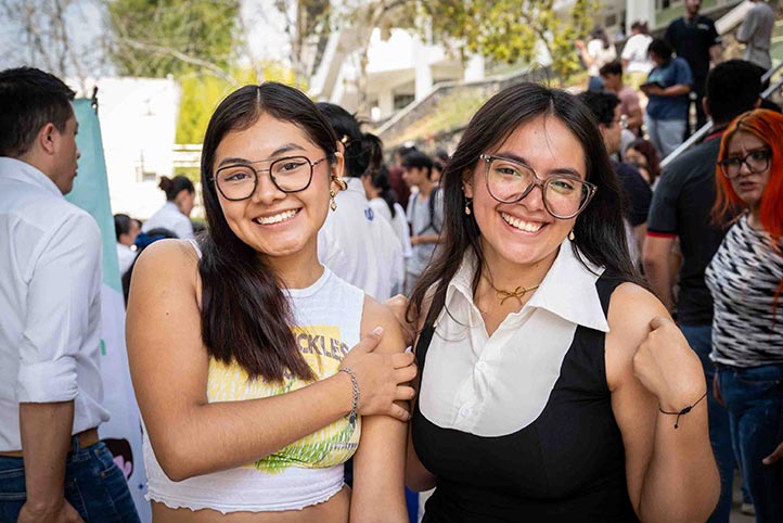 Yamilet Colotl y Alejandra Ameca 