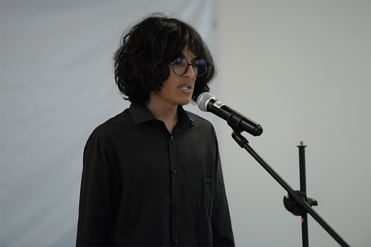 Estudiantes como Andrés López del CIX de la UV participaron en el primer concurso de oratoria en japonés 