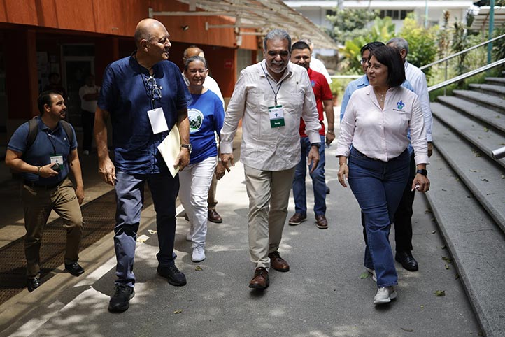 El Rector destacó que el número de aspirantes seleccionados incrementó alrededor de mil 800 lugares en relación al año pasado 