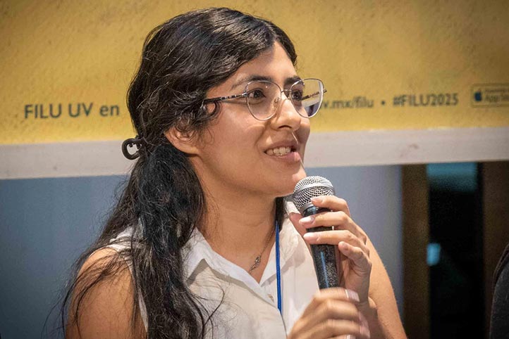 Mariana Morales Murrieta resaltó que la nueva edición de la revista incluye artículos en audio y Braille para ampliar su acceso 