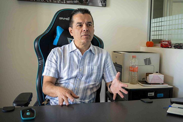 Héctor Gabriel Acosta Mesa, académico del Instituto de Investigaciones en Inteligencia Artificial (IIIA)