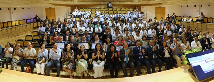 La UV sumó 14 acreditaciones otorgadas por organismos nacionales e internacionales a programas educativos (PE) de las Áreas Académicas Técnica, Ciencias de la Salud y Económico-Administrativa