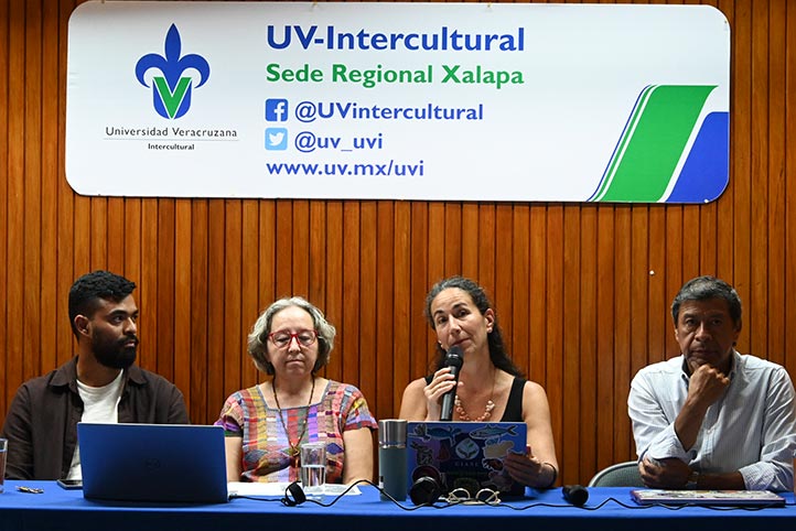 Juliana Merçon, coordinadora de la MEIS, celebró el carácter comunitario de la publicación 