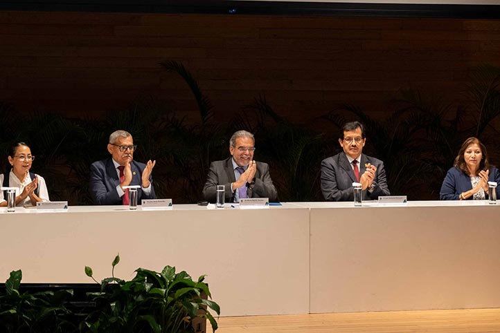 En la Sala Anexa Tlaqná, centro cultural, se realizó la ceremonia de acreditación 