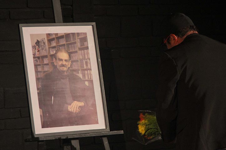 El homenaje se llevó a cabo en el Teatro La Caja 