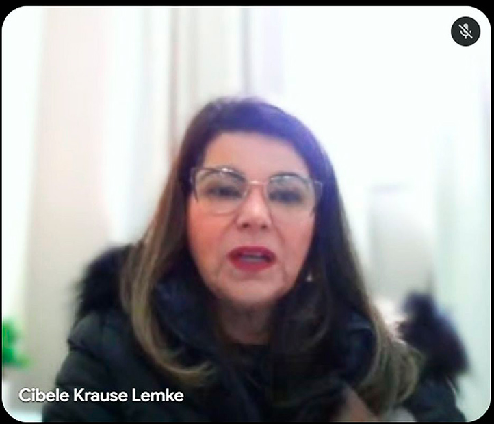 Cibele Krause Lemke, coordinadora de Relaciones Internacionales en UV 