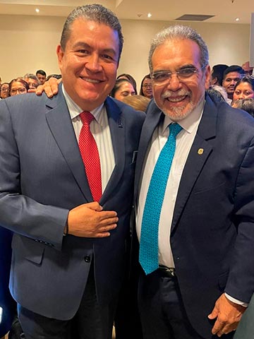 En representación de la ANUIES asistió Gustavo Rodolfo Cruz Chávez 