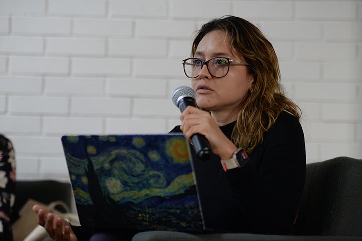 Diana Hernández recalcó que las publicaciones digitales requieren de una institución que las respalde 