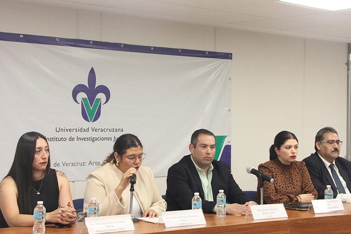 Los panelistas resaltaron la gravedad de la crisis de desaparición de personas  