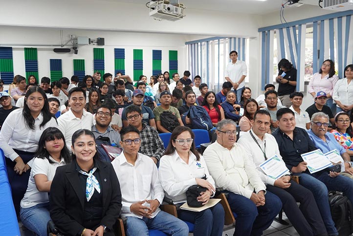 Los PE Ingeniería Civil e Ingeniería Mecánica Eléctrica en Poza Rica realizaron el foro “Contribuciones a los riesgos sísmicos” 