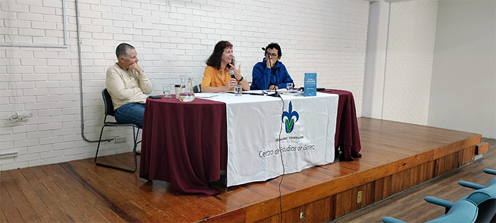 Emma Bailey destacó la huella que dejó la posguerra en las generaciones posteriores 