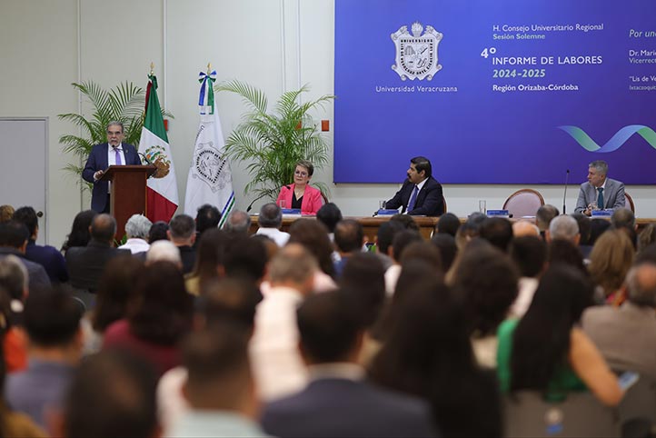 El rector Martín Aguilar Sánchez reconoció el liderazgo cercano y comprometido del Vicerrector y agradeció a la comunidad universitaria por su trabajo colectivo 