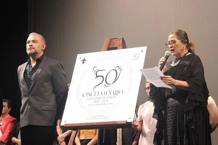 Beatriz Sánchez expresó que este aniversario es una oportunidad para renovar el compromiso con la enseñanza y la consolidación de la disciplina dancística 