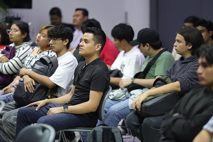 Con este encuentro, la UV reafirma su compromiso con la ética, la ciencia y la formación de profesionales capaces de enfrentar los retos del entorno digital 