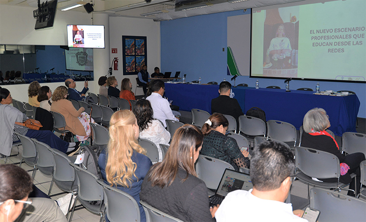 Doris Villalba, por videoconferencia, participó en la XXIII Convención Anual y Simposio Internacional “Salud y mercadotecnia: Sinergia para el bienestar” 