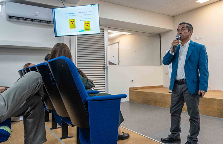 Cándido Perea fue supervisor de mantenimiento en la Central Nucleoeléctrica de Laguna Verde durante 32 años