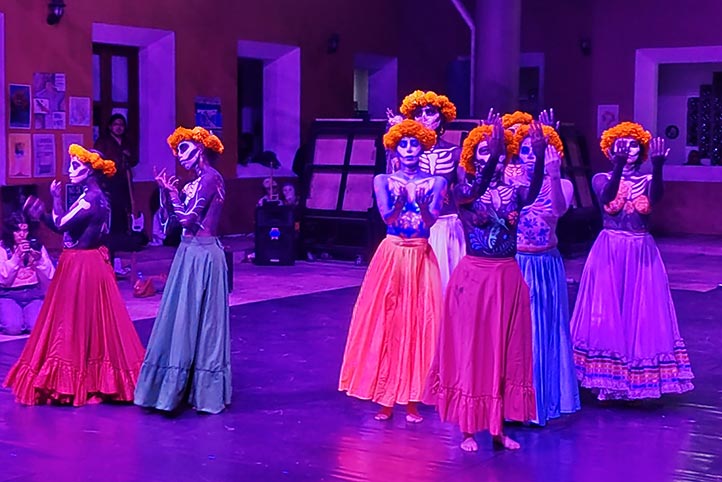 Las presentaciones se desarrollaron en el segundo patio de la Unidad de Artes  