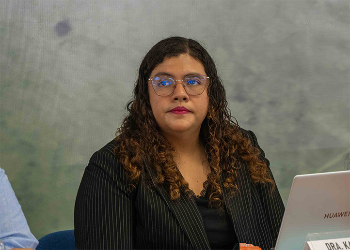 Karina Nohemí Martínez, coordinadora operativa del Observatorio de Políticas Públicas con Enfoque de Derechos Humanos, presentó el propósito de la instancia universitaria 