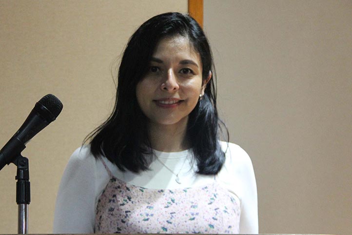 Karem Sánchez dictó la conferencia “Respuestas de vuelo de los insectos ante la amenaza de un depredador de emboscada”