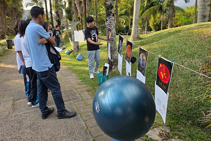 Estudiantes de nivel medio y medio superior participaron en los diversos talleres realizados