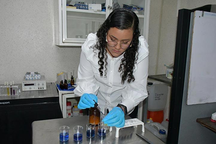 Desarrolló sistema nanoestructurado para detección de biomarcadores de cáncer