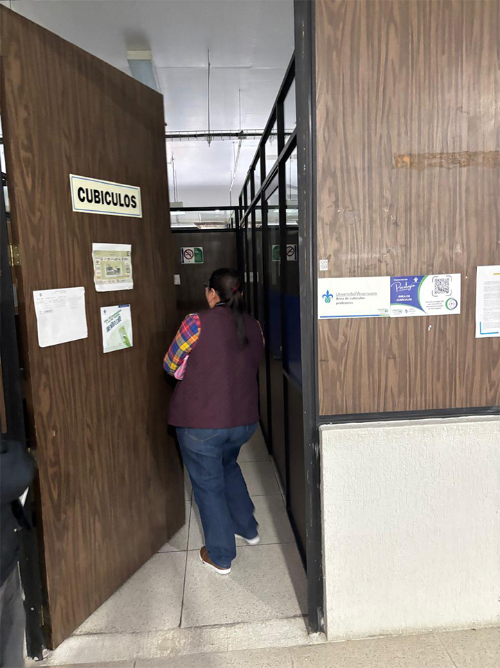 Las y los participantes recorrieron toda la Facultad para garantizar sus óptimas condiciones