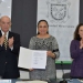 Pelayo Vilar Puig, Sara Ladrón de Guevara y Leticia Rodríguez Audirac, después de la firma