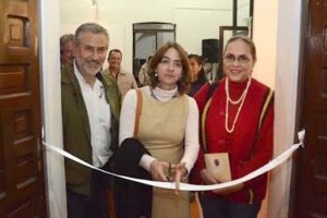 Rigoberto Enríquez, Maliyel Beverido y Yolanda Cárdenas en la inauguración