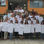 Alumnos y docentes del instituto