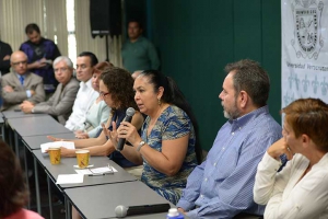 La Rectora Sara Ladrón de Guevara inauguró el taller para académicos