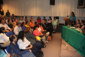 Autoridades e investigadores participaron en la sesión plenaria