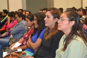 Al evento asistieron universitarios y sociedad en general